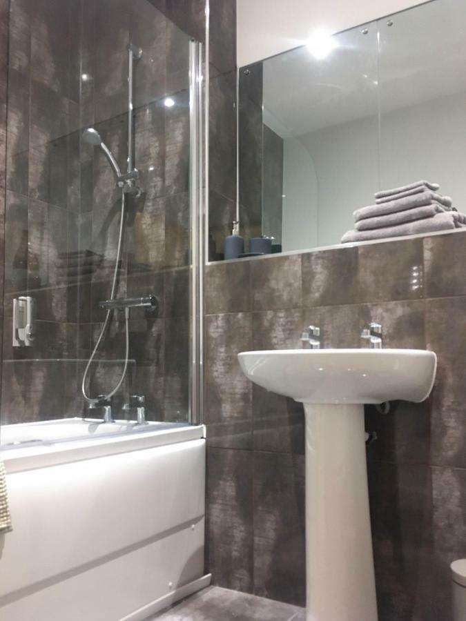 Luxury 1 Bed Apartment In City Centre With Parking Chester Exteriér fotografie