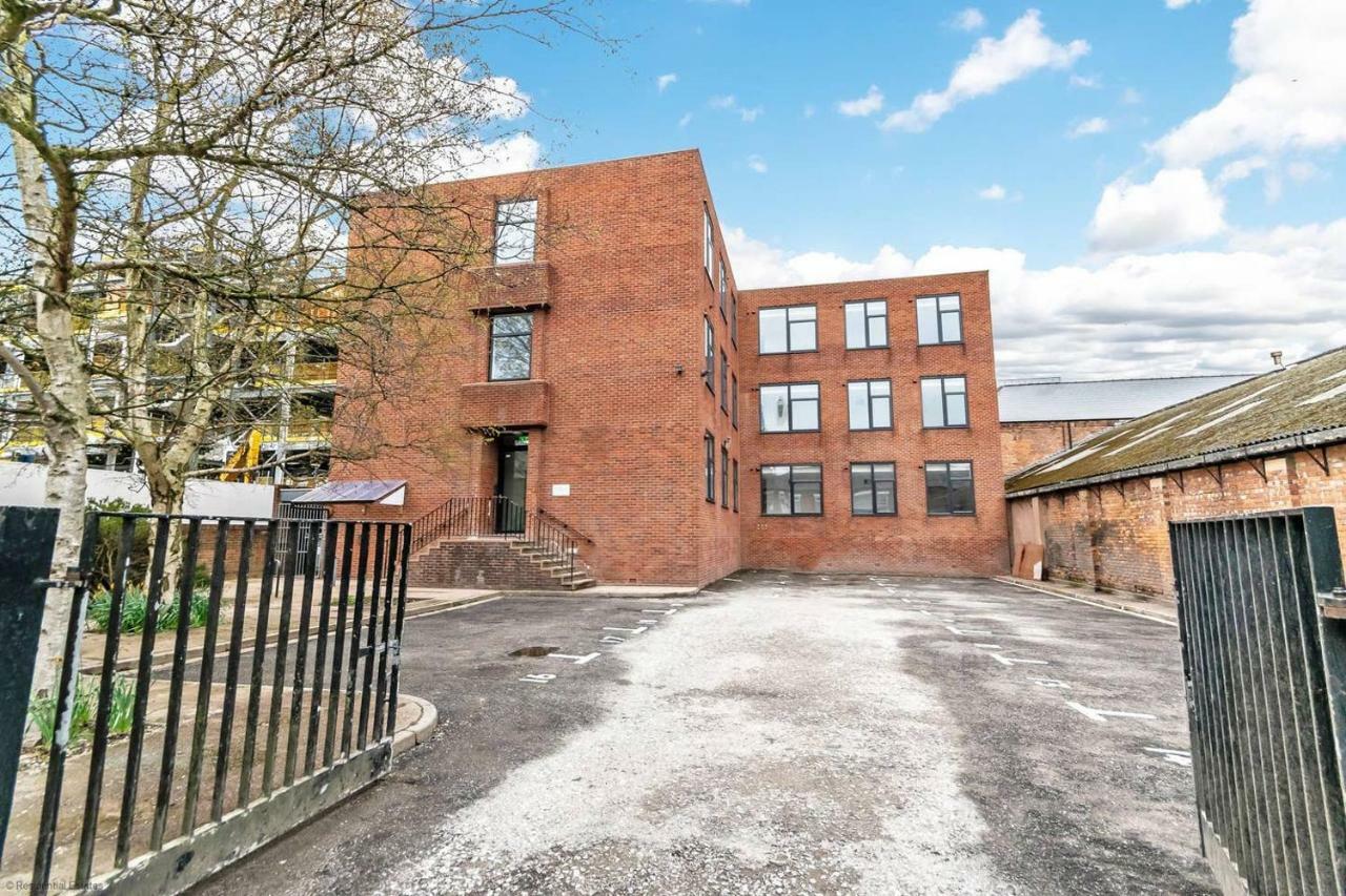 Luxury 1 Bed Apartment In City Centre With Parking Chester Exteriér fotografie