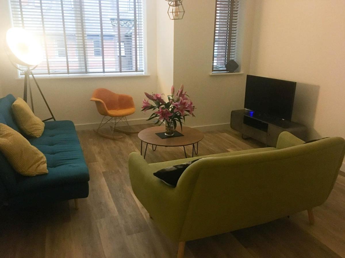 Luxury 1 Bed Apartment In City Centre With Parking Chester Exteriér fotografie